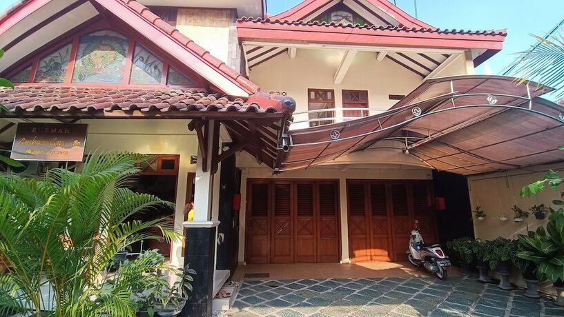 Imagen general del Hotel SPOT ON 93376 Roemah Ambarrukma 185 Syariah. Foto 3