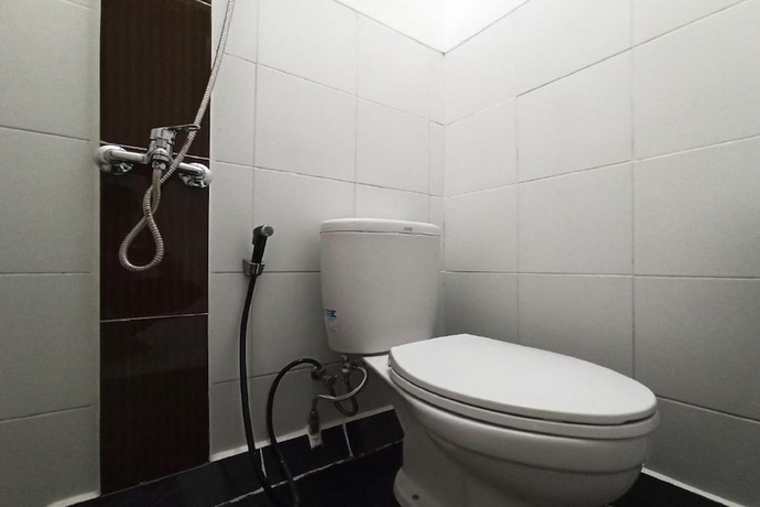 Imagen de la habitación del Hotel SPOT ON 93596 Pondok Wisata Pesona Asri. Foto 8