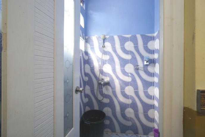 Imagen de la habitación del Hotel SPOT ON 93620 Anisa Homestay Syariah. Foto 9