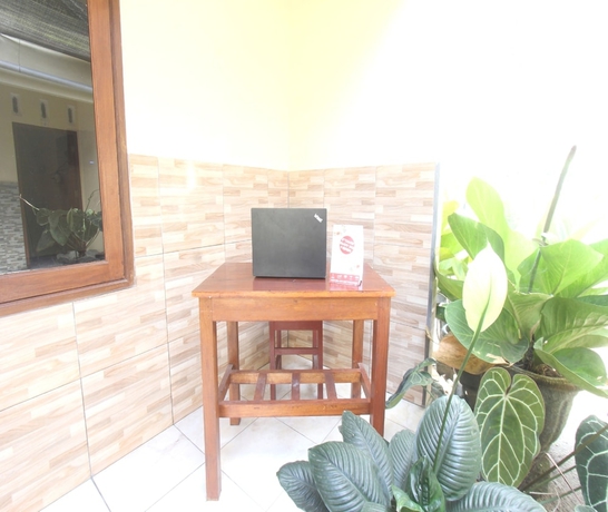 Imagen de los interiores del Hotel SPOT ON 93651 Losmen Ida. Foto 16