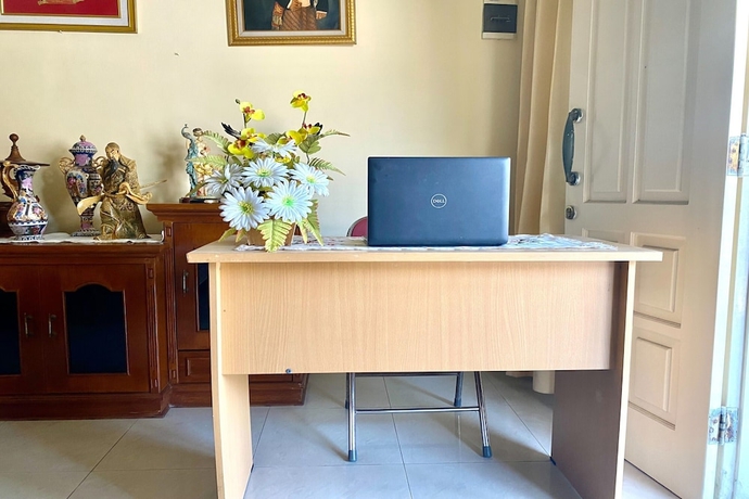 Imagen de los interiores del Hotel SPOT ON 93711 Kenzie Bunkbed Syariah. Foto 18