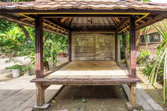 Imagen de los interiores del Hotel SPOT ON 93724 Songgong Homestay. Foto 11