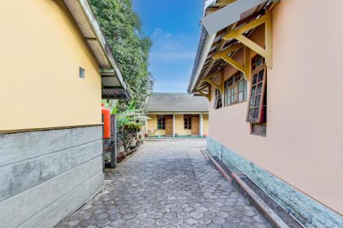 Imagen general del Hotel SPOT ON 94211 Pondok Wisata Kaliandra Kaliurang. Foto 11