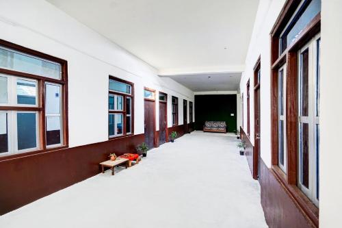 Imagen general del Hotel SPOT ON Lakshya Ghatampur. Foto 18