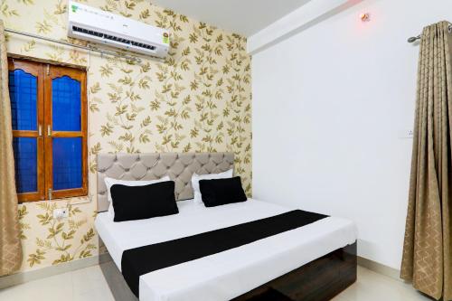 Imagen general del Hotel SPOT ON THE RUSTIC INN GUEST HOUSE. Foto 4