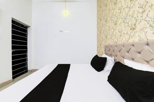 Imagen general del Hotel SPOT ON THE RUSTIC INN GUEST HOUSE. Foto 5