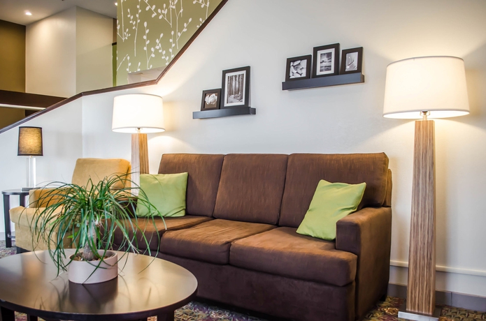 Imagen de los interiores del Hotel SPOT X Hotel Tampa - Wesley Chapel by The Red Collection. Foto 10