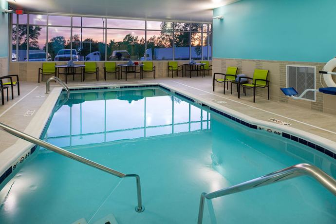 Imagen de los interiores del Hotel SPRINGHILL SUITES KANSAS CITY NORTHEAST. Foto 16