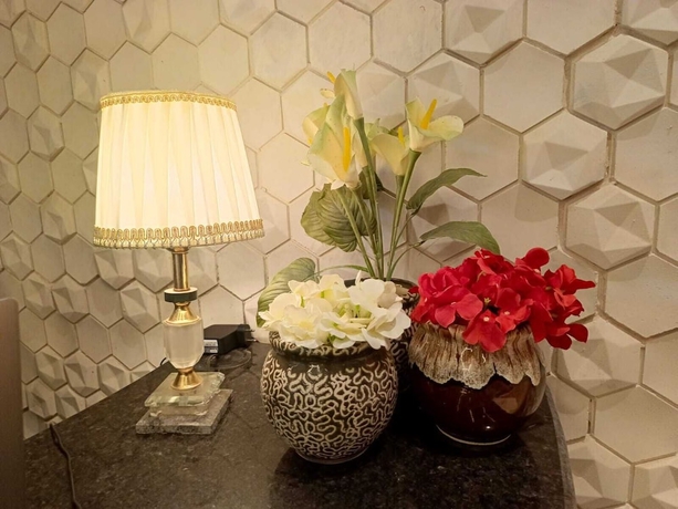 Imagen de los interiores del Hotel SPT Clarks Inn Suite Mandi. Foto 14