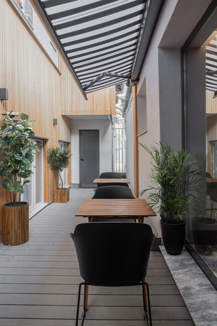 Imagen de los interiores del Hotel SQUARE by Margo. Foto 18