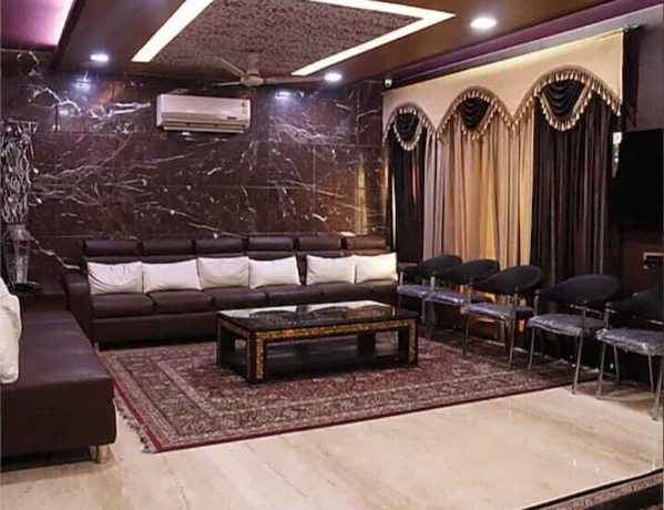 Imagen de los interiores del Hotel SR GUEST HOUSE. Foto 10