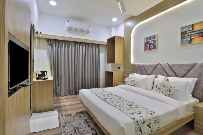Imagen de la habitación del Hotel SR Laxmi. Foto 7
