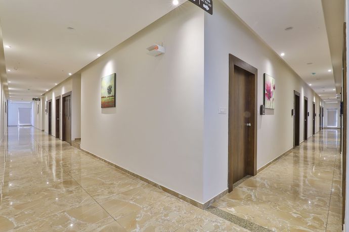 Imagen de los interiores del Hotel SR Regency. Foto 12