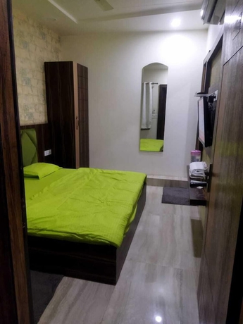 Imagen de la habitación del Hotel SR Siddhivinayak. Foto 12