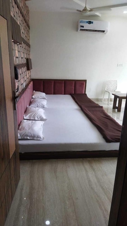 Imagen de la habitación del Hotel SR Siddhivinayak. Foto 15