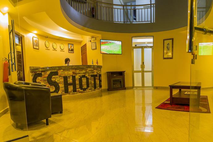 Imagen de los interiores del Hotel SS. Foto 16