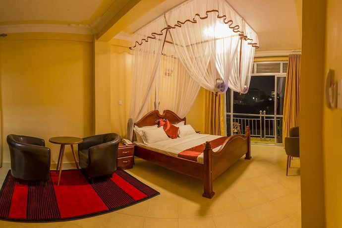 Imagen de la habitación del Hotel SS. Foto 8