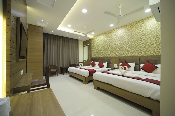 Imagen de la habitación del Hotel SS Royal. Foto 2