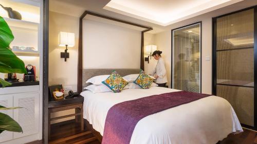 Imagen de la habitación del Hotel SSAW Boutique Shanghai North Bund. Foto 10