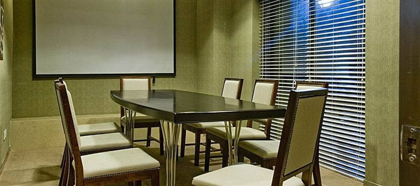 Imagen de los interiores del Hotel SSAW Plaza. Foto 10