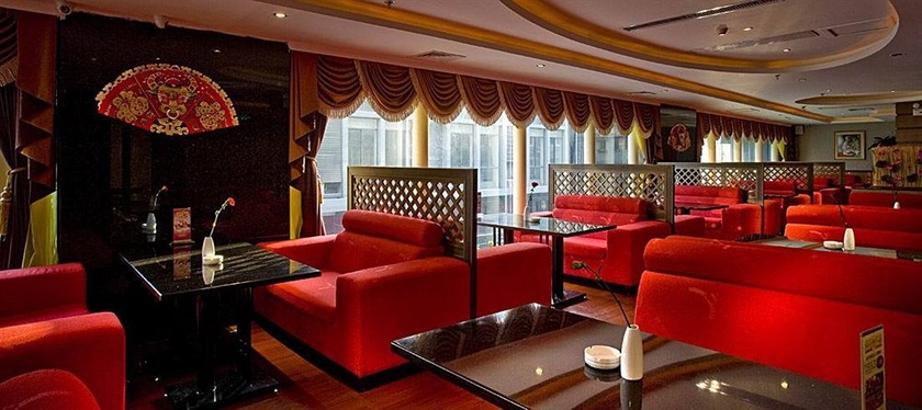 Imagen del bar/restaurante del Hotel SSAW Plaza. Foto 3