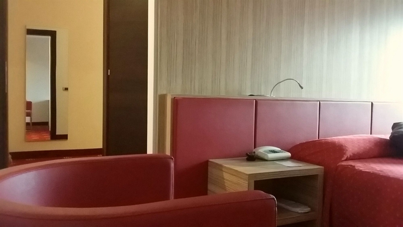 Imagen de los interiores del Hotel STANDARD RAFFAELLO. Foto 10