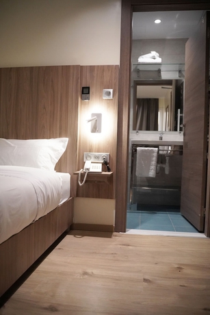 Imagen de la habitación del Hotel STAR INN, Argel Provincia. Foto 2