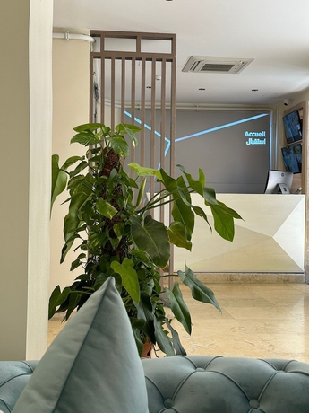Imagen de los interiores del Hotel STAR INN, Argel Provincia. Foto 12