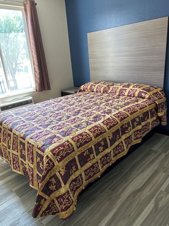 Imagen de la habitación del Hotel STAR INN, Maywood. Foto 3