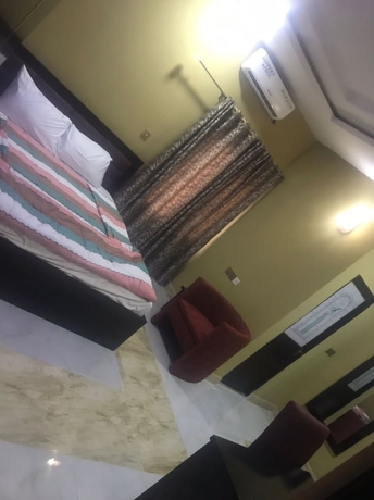 Imagen de la habitación del Hotel STAR SAPPHIRE LUXURY HOTELS LTD. Foto 13