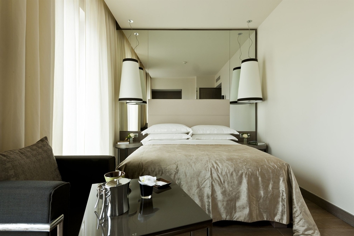 Imagen de la habitación del Hotel STARHOTEL ECHO. Foto 6