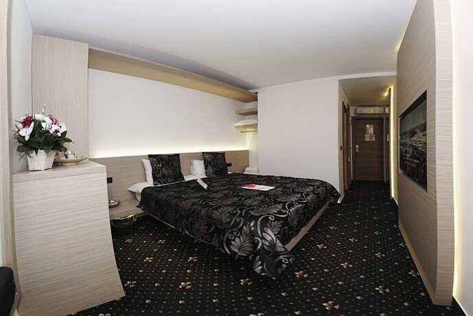 Imagen de la habitación del Hotel STEAUA DE MARE - Eforie Resor. Foto 24