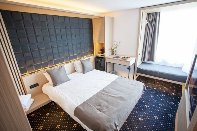 Imagen de la habitación del Hotel STEAUA DE MARE - Eforie Resor. Foto 31