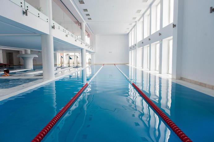 Imagen de la piscina del Hotel STEAUA DE MARE - Eforie Resort. Foto 20
