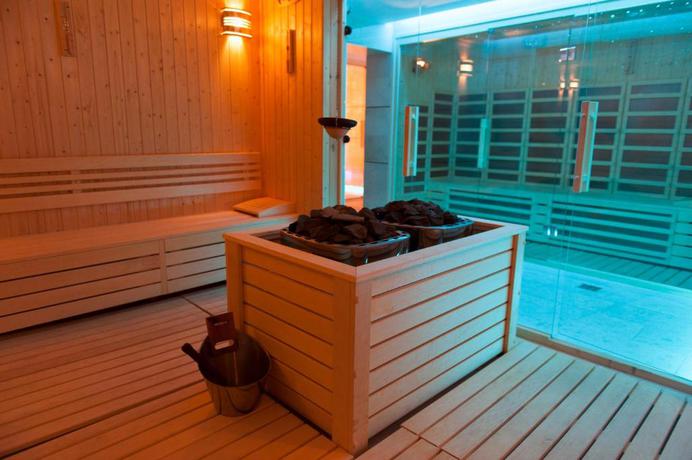 Imagen de los interiores del Hotel STEAUA DE MARE - Eforie Resort. Foto 17