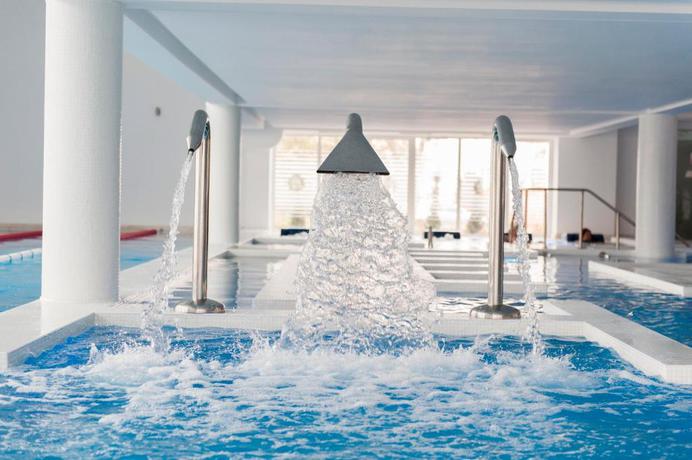 Imagen de la piscina del Hotel STEAUA DE MARE - Eforie Resort. Foto 21