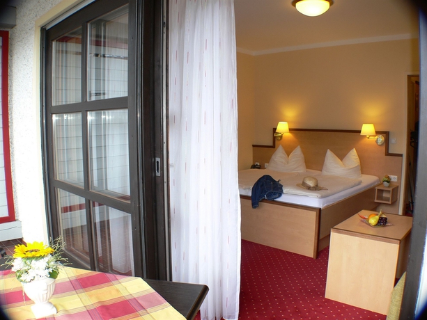 Imagen de la habitación del Hotel STERNSTEINHOF HOTEL. Foto 10