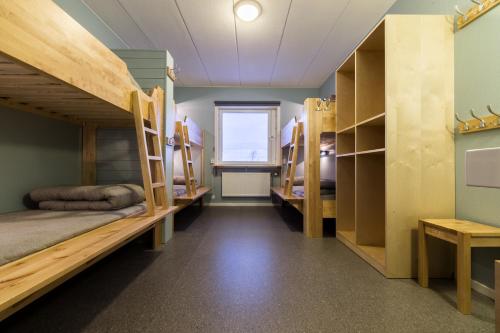 Imagen de la habitación del Hotel STF Abisko Turiststation. Foto 9