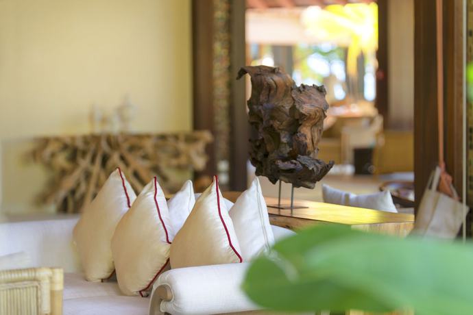 Imagen de los interiores del Hotel STORY Seychelles. Foto 13