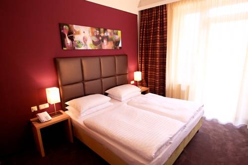 Imagen general del Hotel STRANDHOTEL MARGARETHA. Foto 8