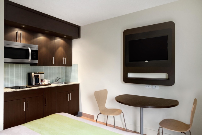 Imagen de la habitación del Hotel STUDIO 6 TORONTO. Foto 3