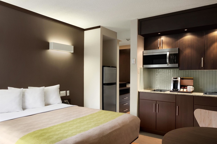 Imagen de la habitación del Hotel STUDIO 6 TORONTO. Foto 5