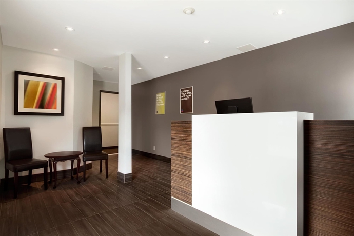 Imagen de los interiores del Hotel STUDIO 6 TORONTO. Foto 15