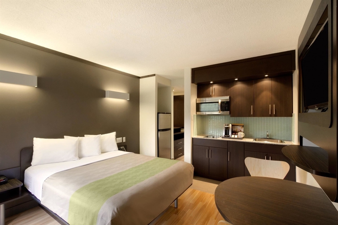 Imagen de la habitación del Hotel STUDIO 6 TORONTO. Foto 7