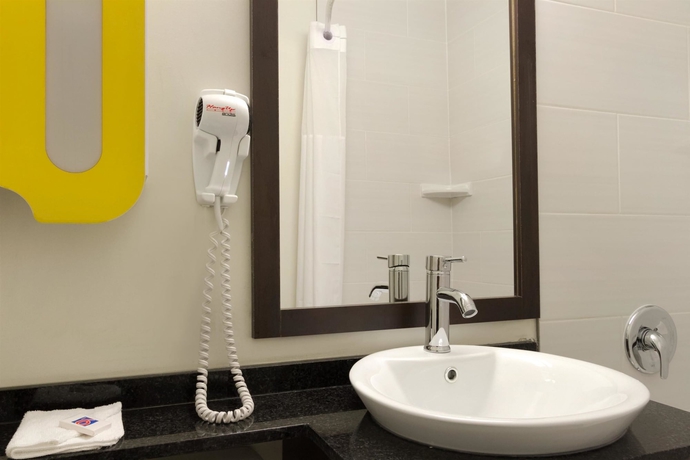 Imagen de la habitación del Hotel STUDIO 6 TORONTO. Foto 14