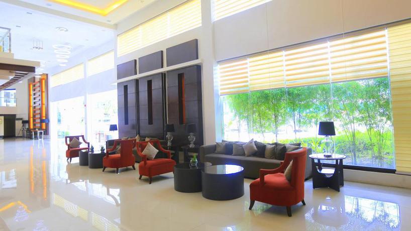 Imagen de los interiores del Hotel SUBIC BAY PENINSULAR HOTEL. Foto 5