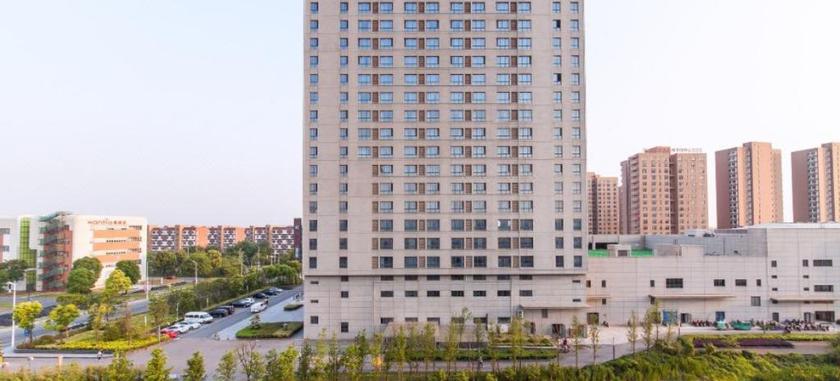 Imagen general del Hotel SUISS PLACE APARTMENT HOTEL. Foto 3