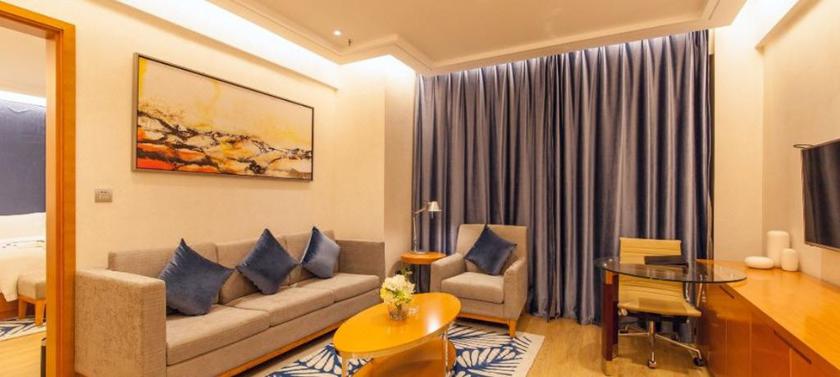 Imagen de la habitación del Hotel SUISS PLACE APARTMENT HOTEL. Foto 10