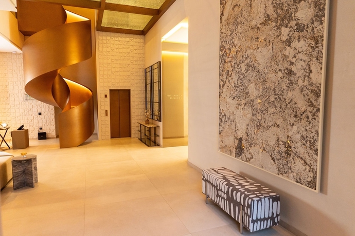 Imagen de los interiores del Hotel SUITES BY LE REVE. Foto 14