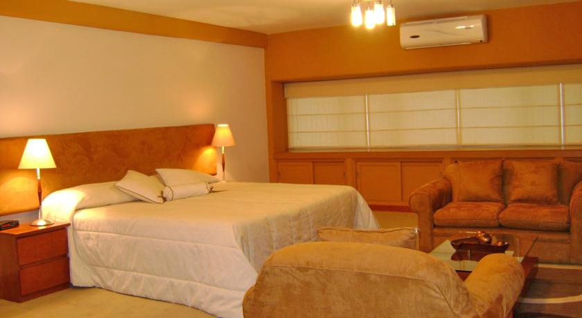 Imagen de la habitación del Hotel SUITES ORRANTIA. Foto 2